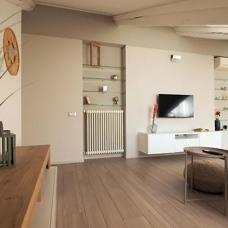 Apartment White Note Turin